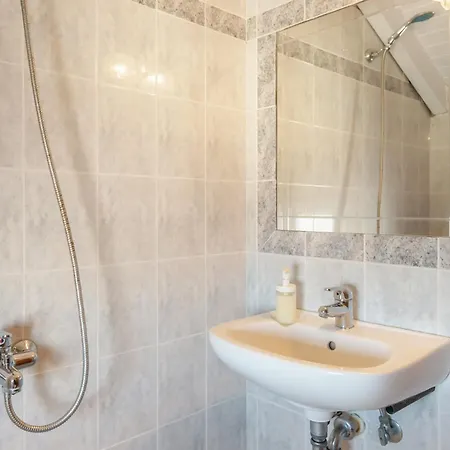 Apartament Avesta - 200m From The Vasilikí