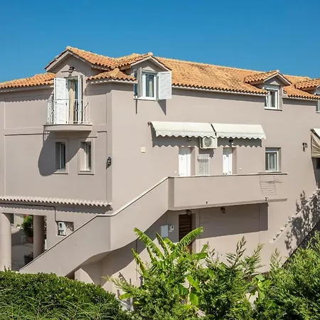شقة Avesta - 200m From The